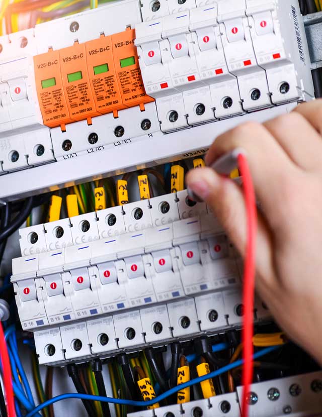 Tus especialistas en electricidad y fontanería en Vigo